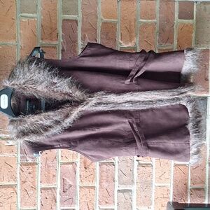 Bagatelle Vest with faux suede fur
